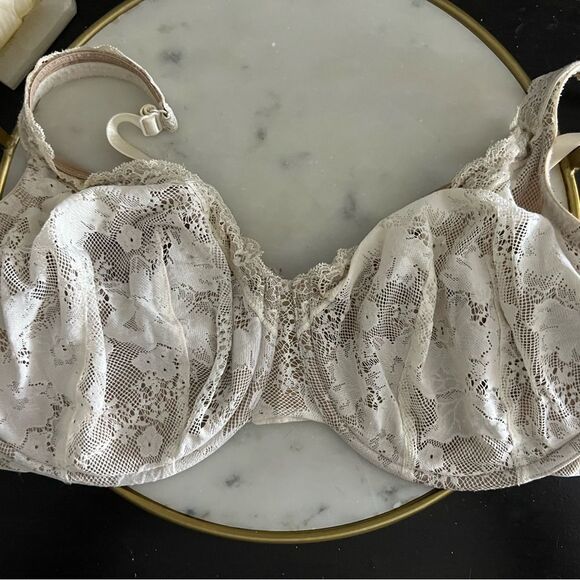 Cacique Cream Full-Coverage Bra with Molded Cups 42DDD - Picture 1 of 4